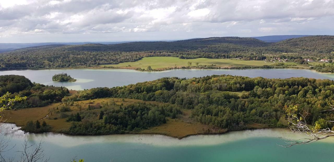 Le Jura En Toutes Saisons Piscine, Spa, Location Vtt, Balades 2Cv, Climatisation Bonlieu Buitenkant foto